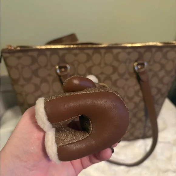 Coach Tan Signature Tote Bag Set - Picture 6 of 11